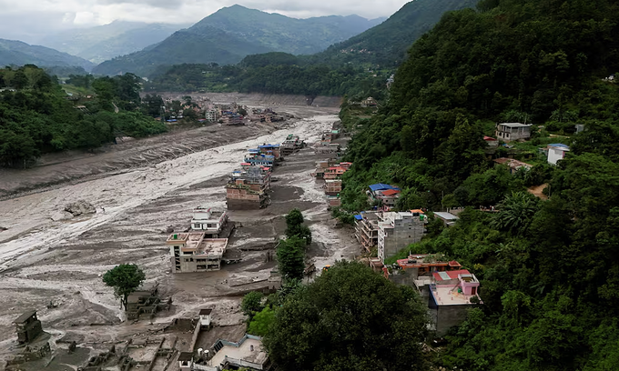 Nearly 500 foreigners missing after devastating Nepal flash floods kill 165