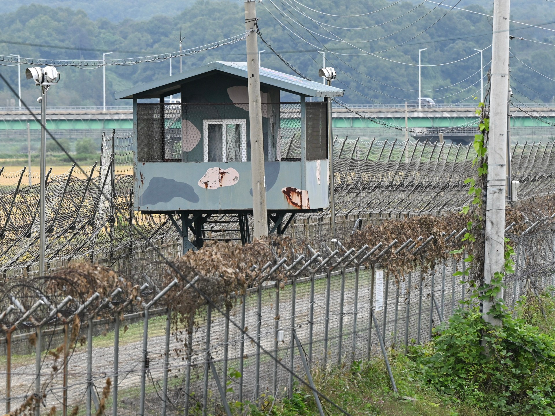 Seoul seeks apology from Pyongyang over DMZ explosion injuring troops