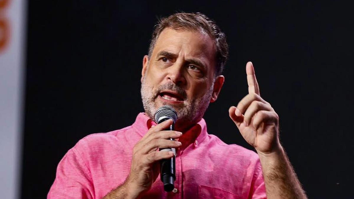 Student groups clash in Pune ahead of Congress youth event