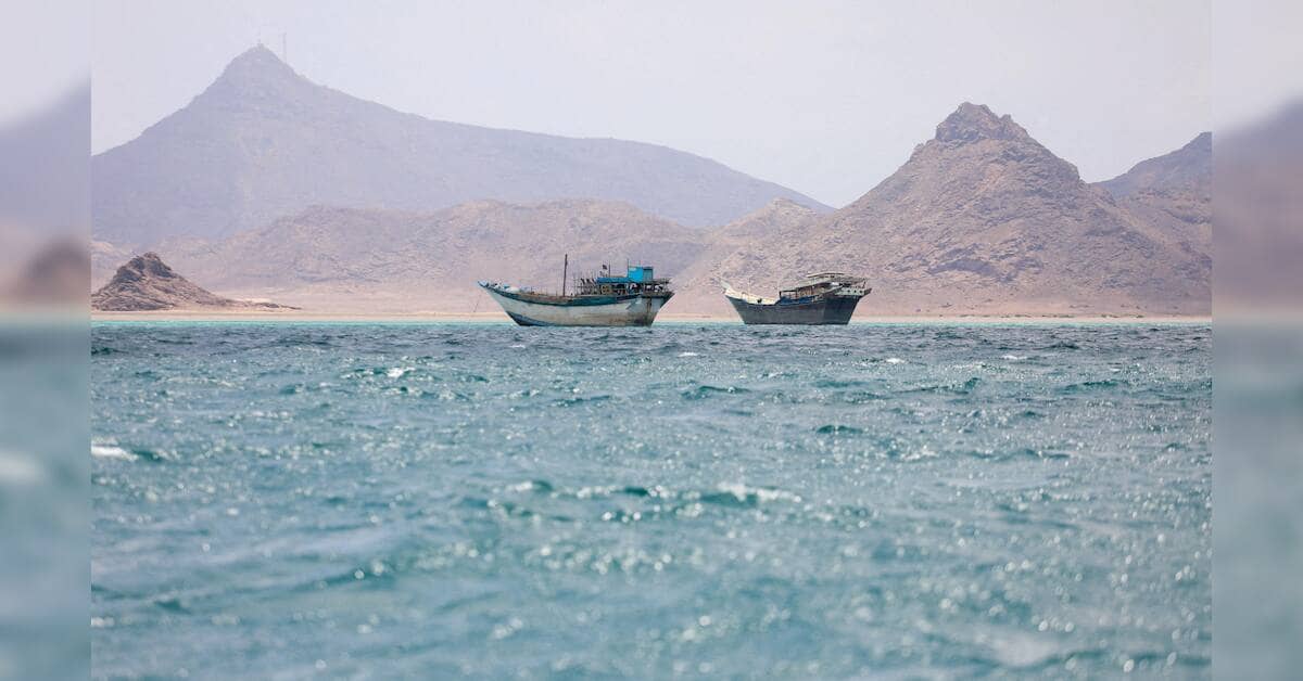 Houthi advances in Yemen threaten Red Sea shipping and global oil supplies