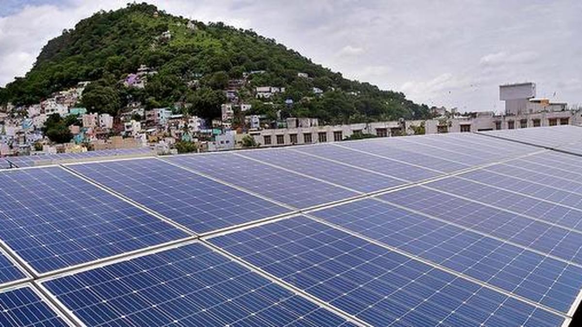 एक्सिस एनर्जी को आंध्र प्रदेश में 552 मेगावाट सौर परियोजना का अनुबंध