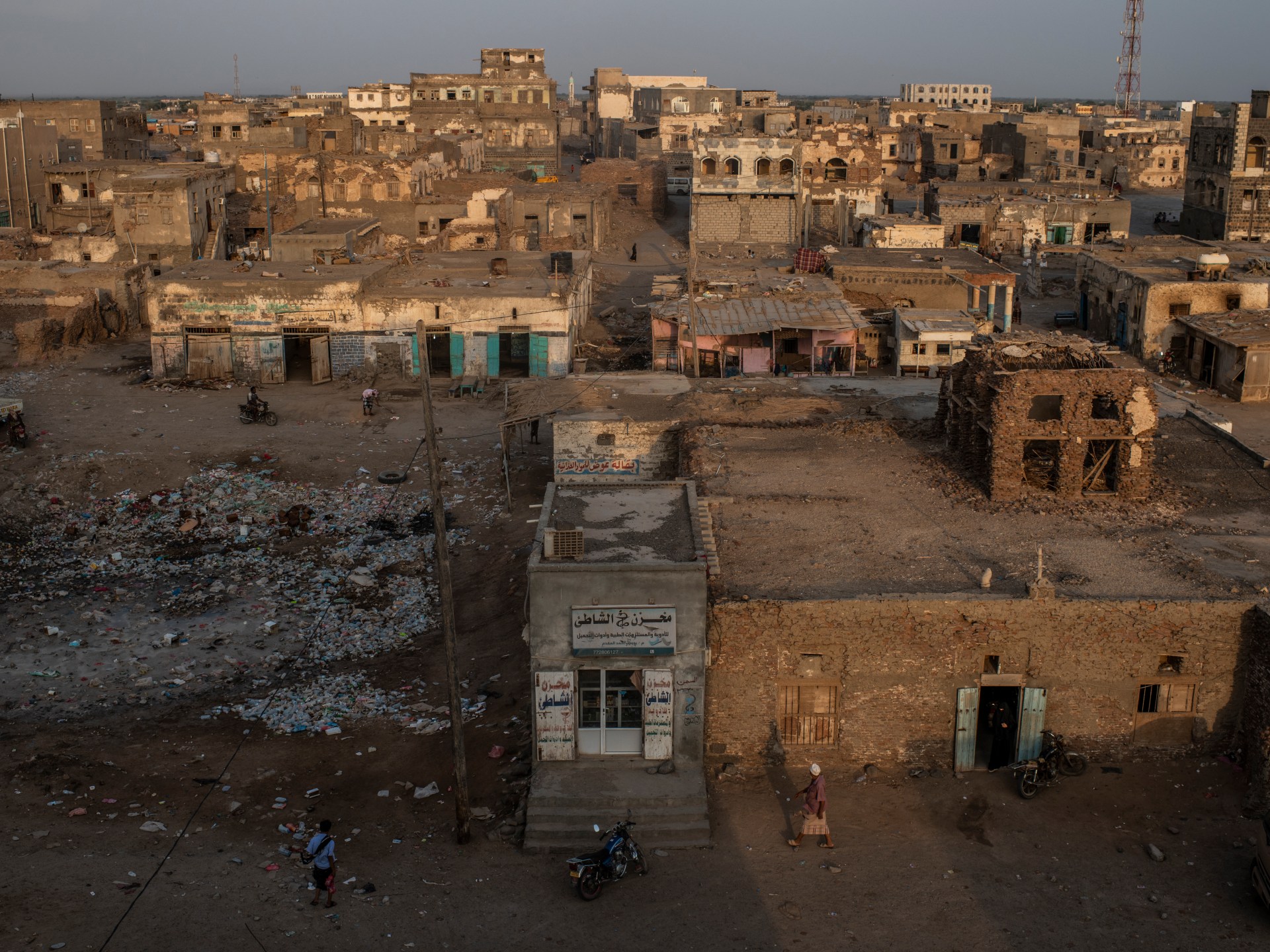 Yemeni Government Forces Report Repulsion of Houthi Assault in Taiz