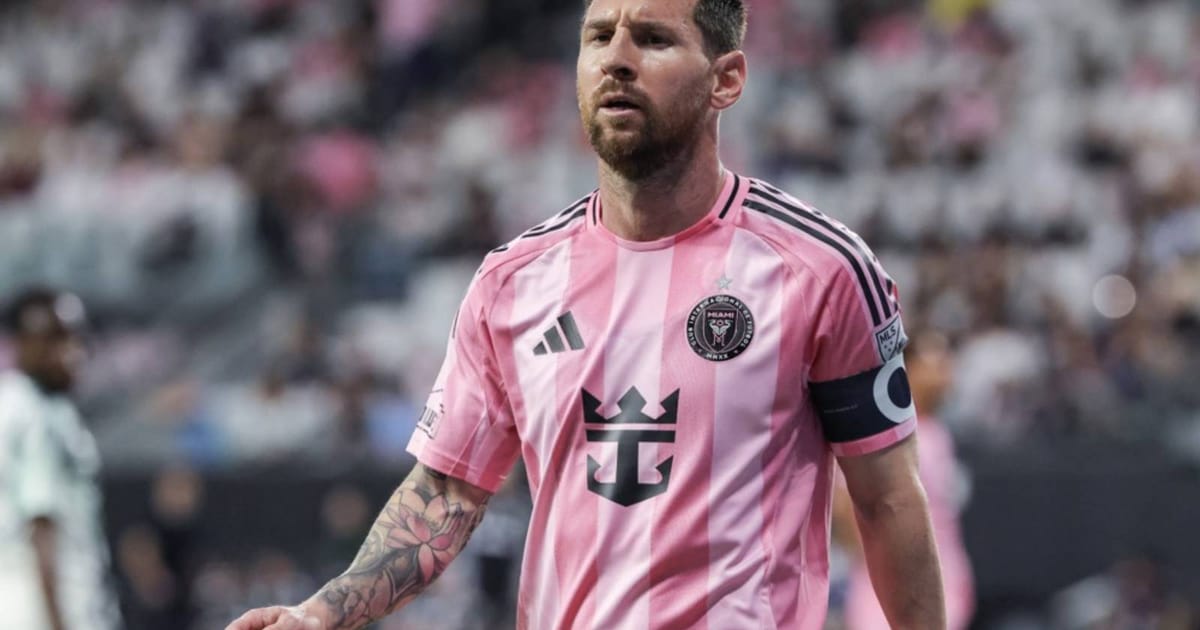 MLS fines Messi after altercation with Philadelphia opponent