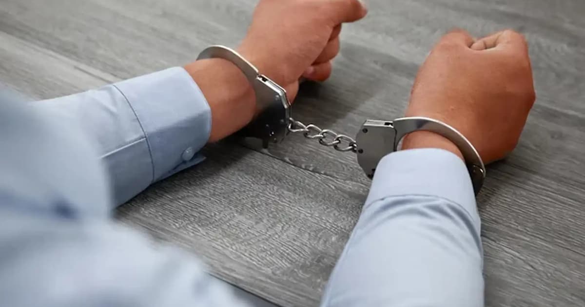 Bekas pengarah badan berkanun ditahan atas suspek jual tanah berminat