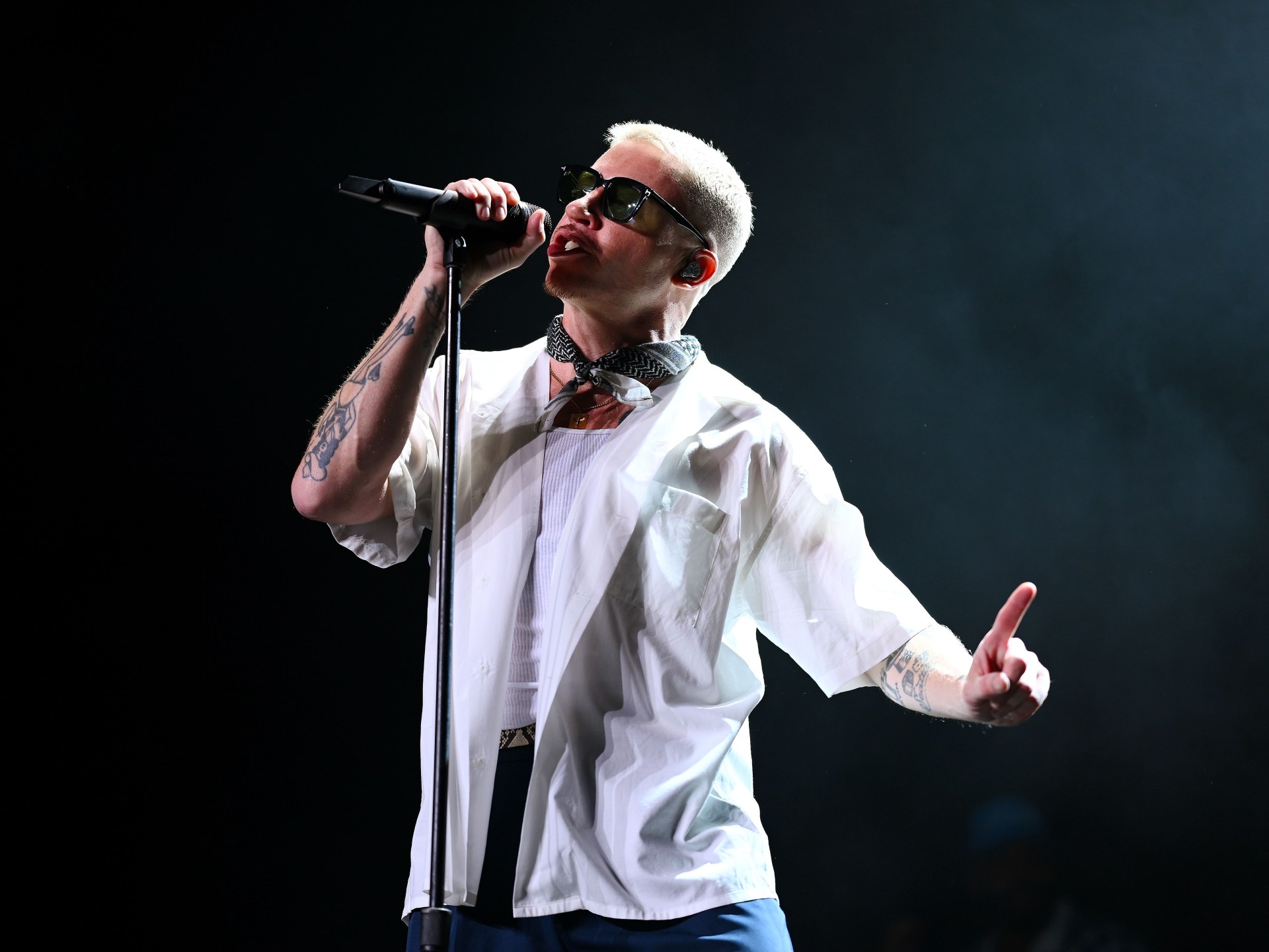 Rapper Macklemore pledges $1m to Palestinian aid groups