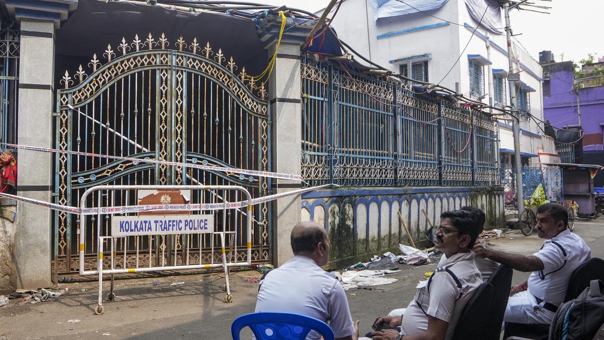 Kolkata Durga Puja stampede kills 19, raises safety questions