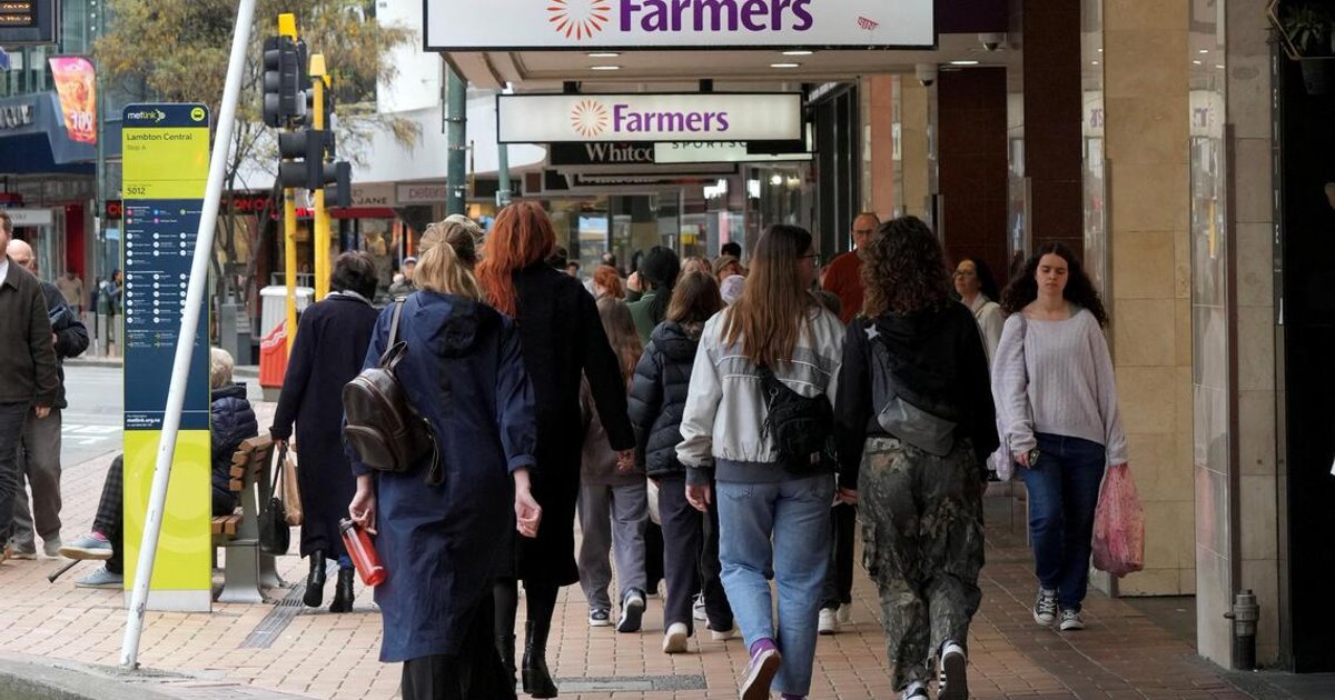 New Zealand-Australia migration hits 13-year peak as Kiwis depart