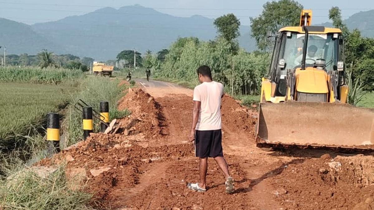 Relief supplies reach 720 flood-affected families in Andhra Pradesh