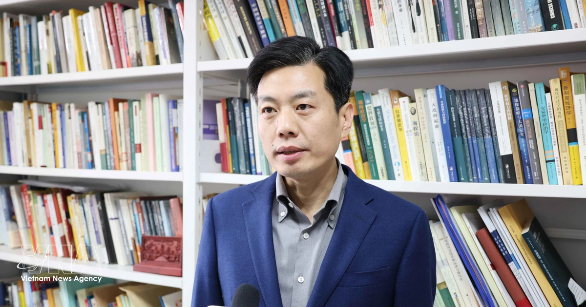 Vietnam's NA President arrives in China for high-level parliamentary visit