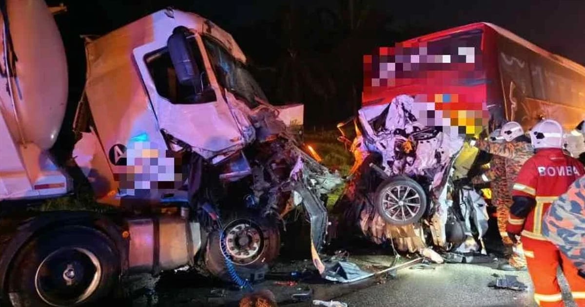 Tanker truck loses control, collides with 10 vehicles on LPT1