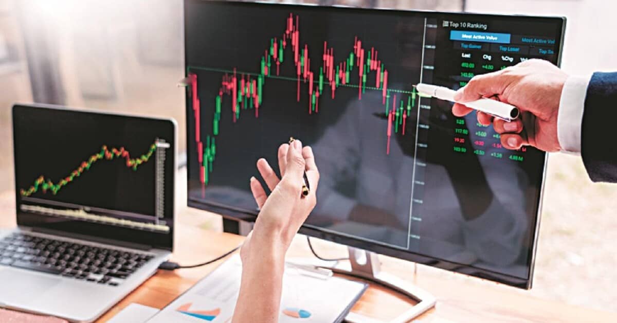 Three stocks show bullish technical signals, says analyst