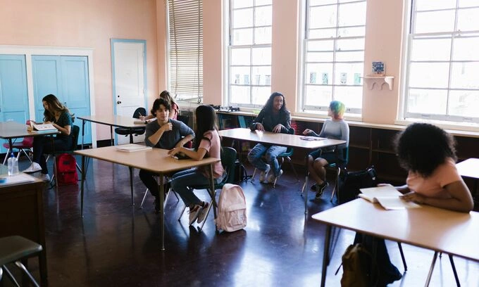 US students hit two-decade low in reading and math skills