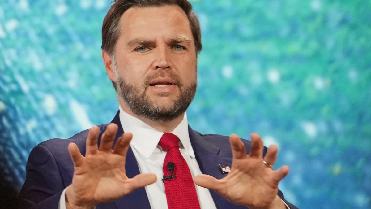 Vance's Iran Overture Contradicted by Trump Administration
