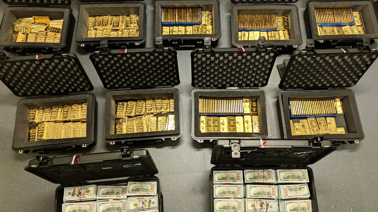 US Federal Official Admits to $194M Fraud Using Fake Government Programs