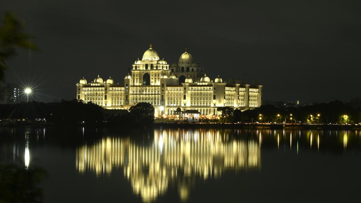 Telangana may defer pay scale revision due to fiscal constraints