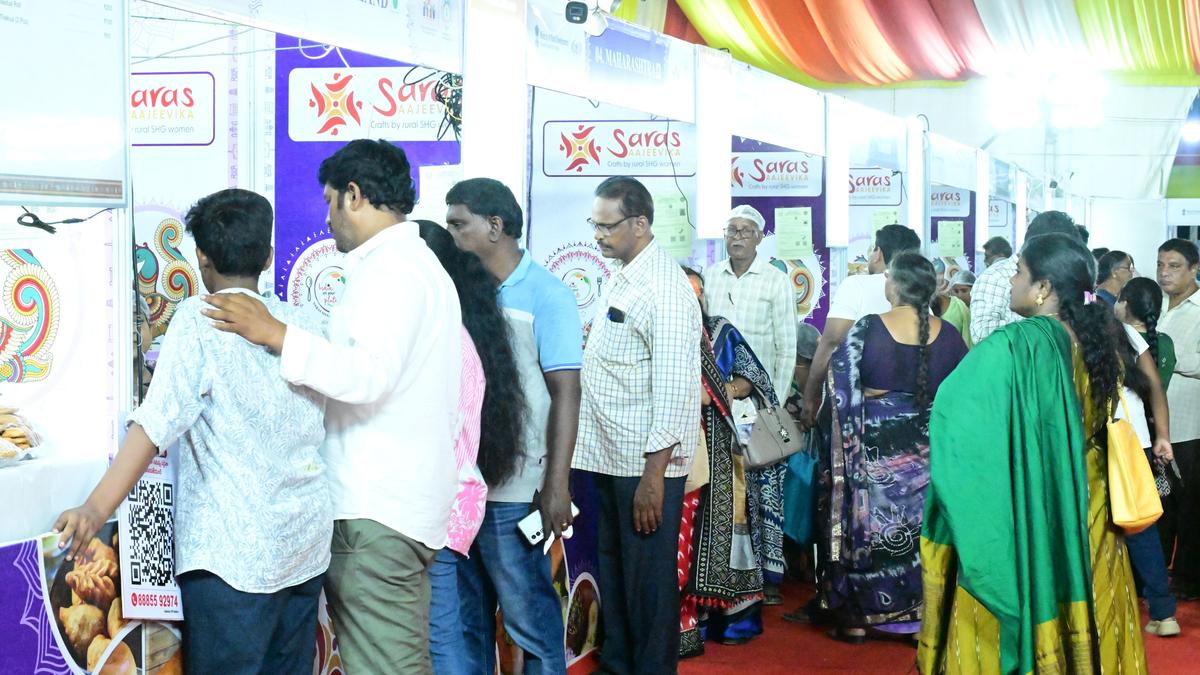 SARAS Mela in Vijayawada crosses ₹5 crore sales milestone in eight days