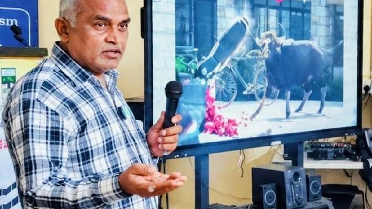 Visual journalism key to forcing government accountability, says veteran photojournalist
