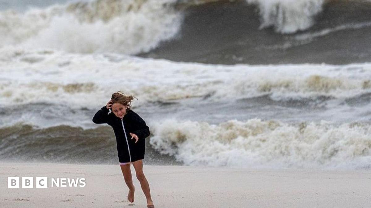 Isaias weakens after Florida landfall, leaves hundreds of thousands without power