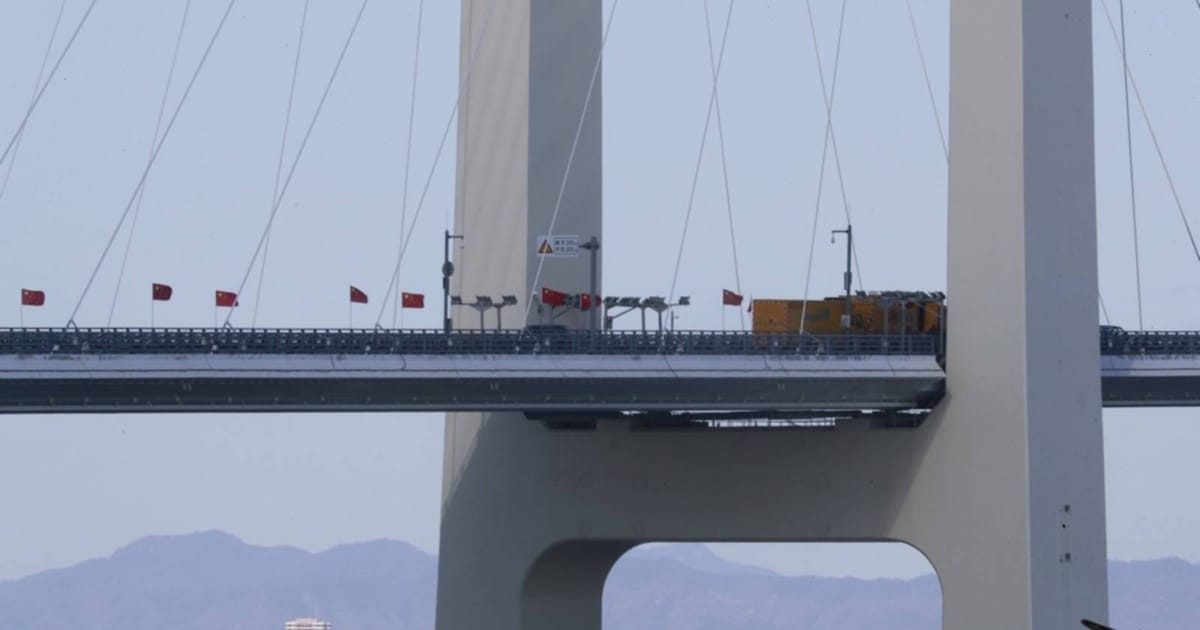 China and North Korea reopen border crossing after years of disruption