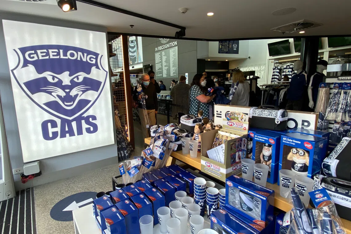 Geelong Cats hit with hefty fine over undisclosed concussion waiver