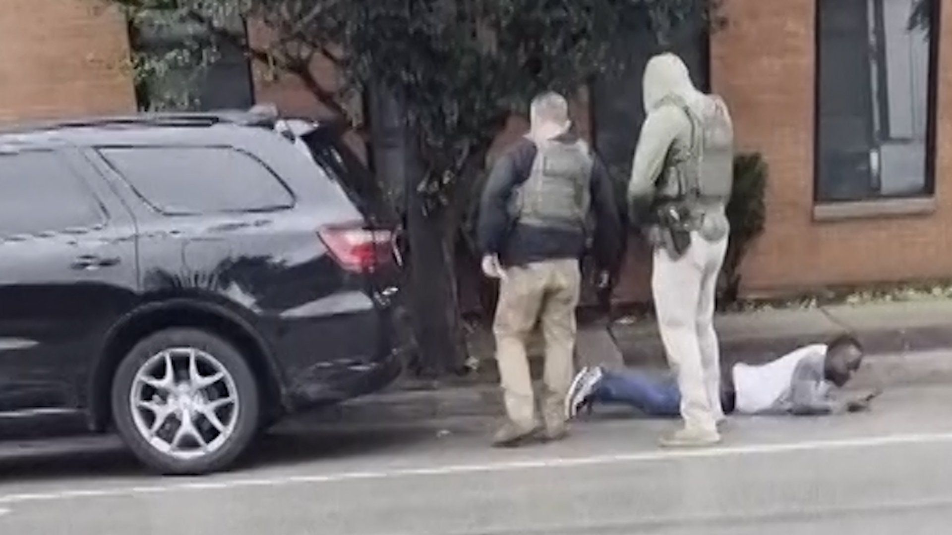 US Citizen Sustains Injuries During Wrongful ICE Arrest in Illinois
