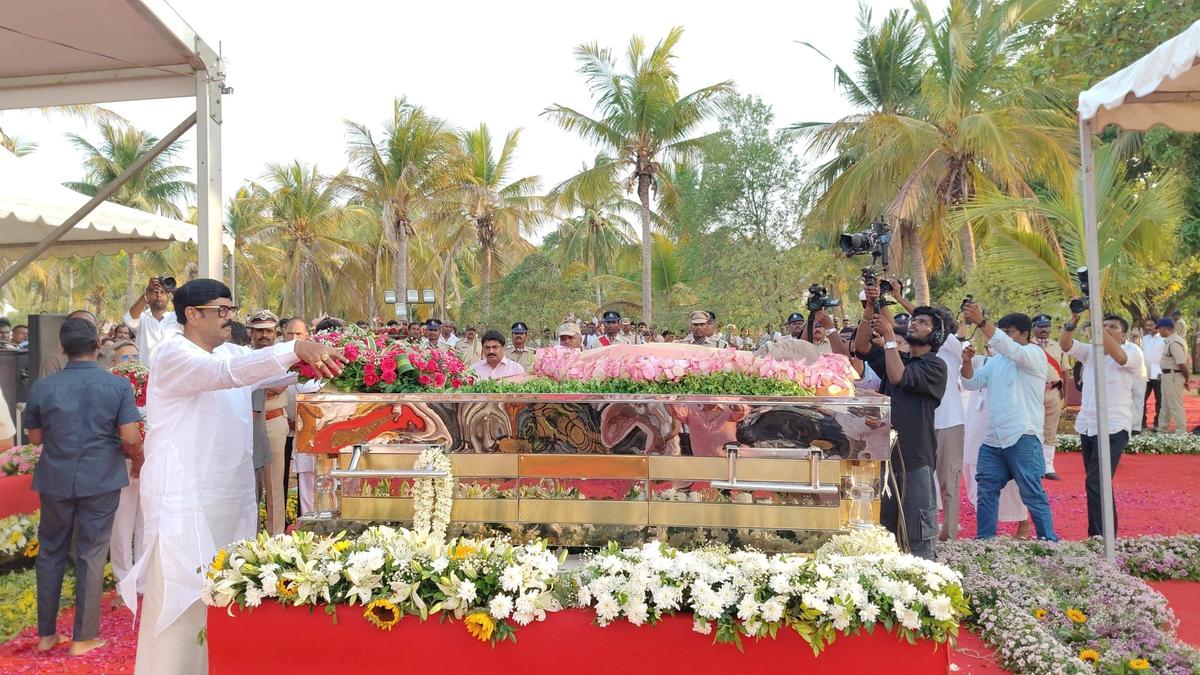 Spiritual leader Kalki Bhagavan laid to rest in Andhra Pradesh