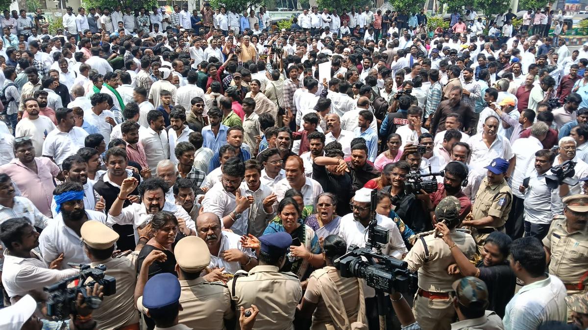 YSRCP protests clash with counter-demonstration over DSC sports quota