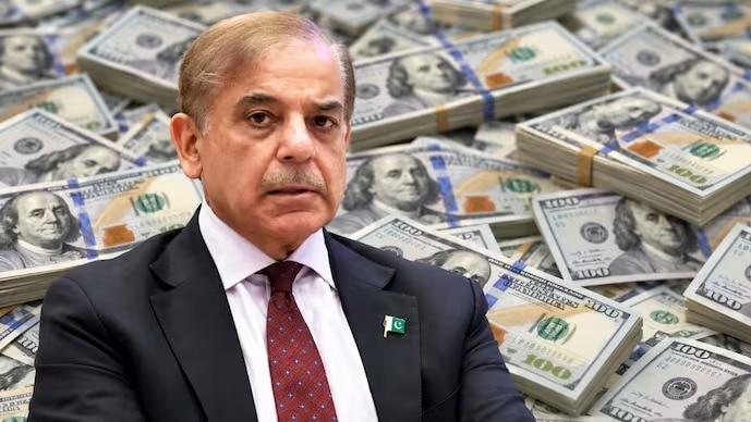 Pakistan assumes leadership of debt-burdened nations forum despite own fiscal woes