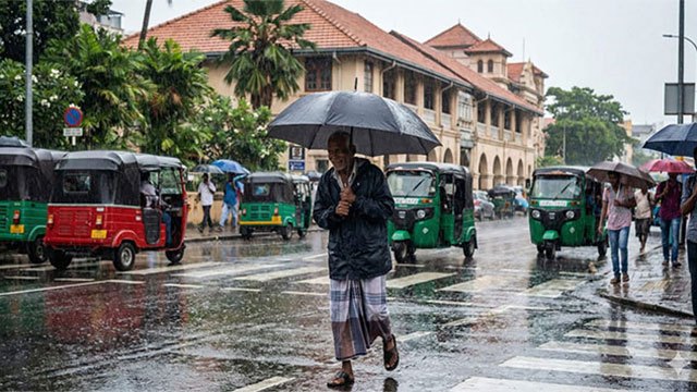 Heavy rainfall forecast for several island regions today