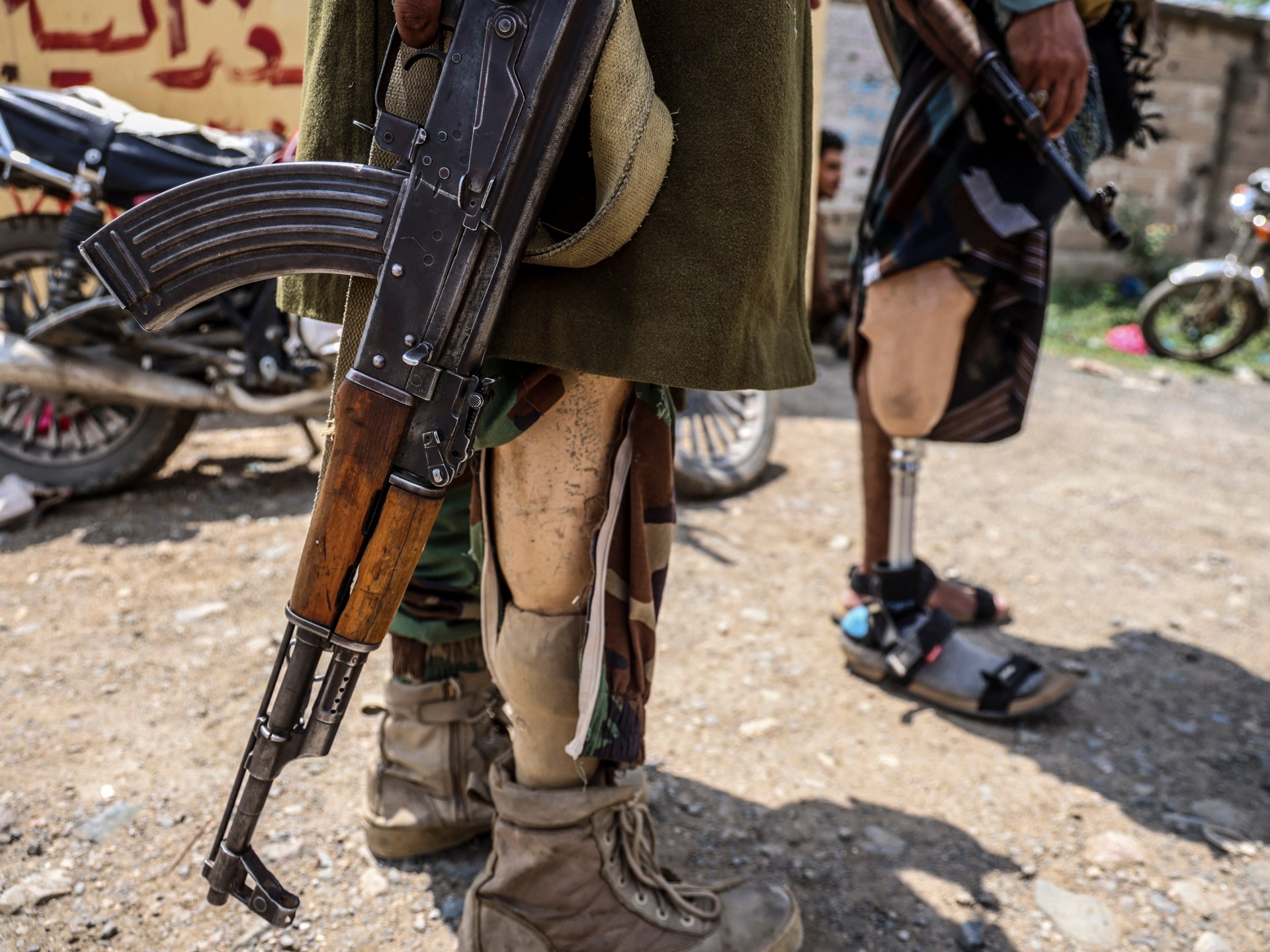 Yemen's government forces advance toward Sanaa in major anti-Houthi push