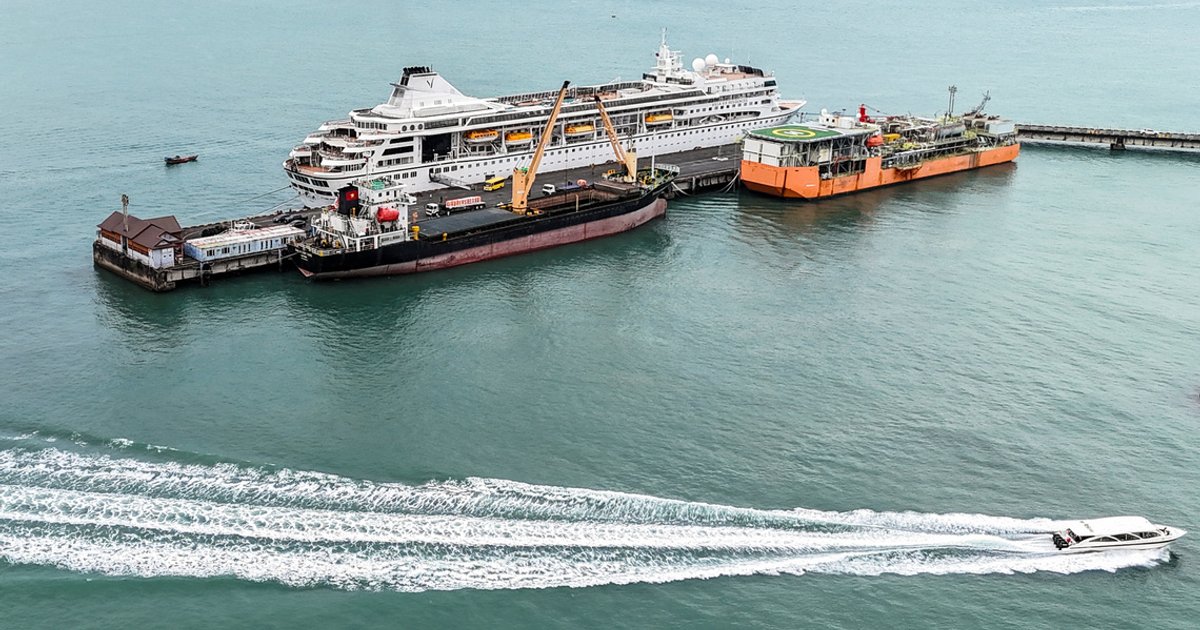 Hundreds of cruise ship residents disembark in Cambodia as fuel costs surge