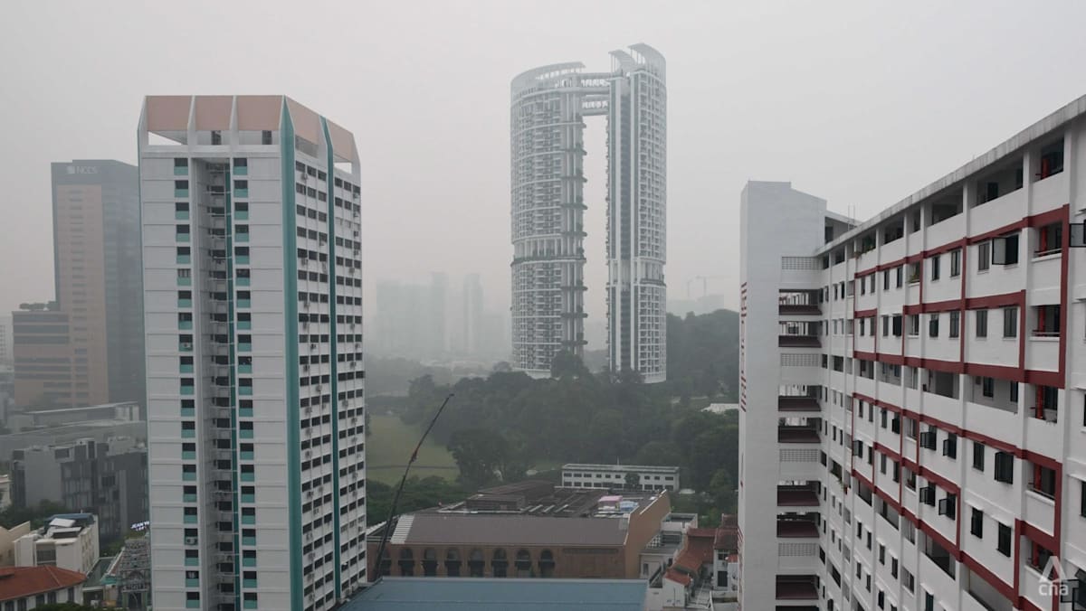 Singapore air quality hits year-high as haze blankets central region