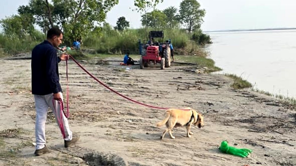 Police enlist elite sniffer dog to crack mysterious deaths of Indian couple