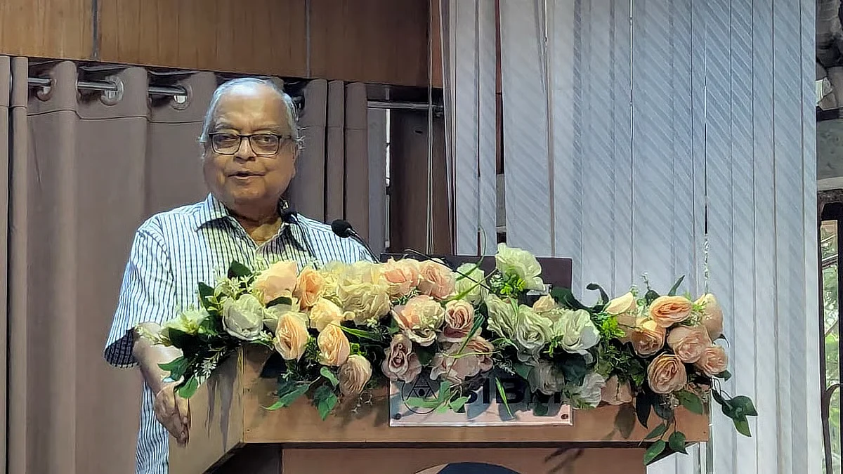 অর্থনীতি পথ হারিয়ে নদীতে পতিত হতে পারে: মহবুব উল্লাহ