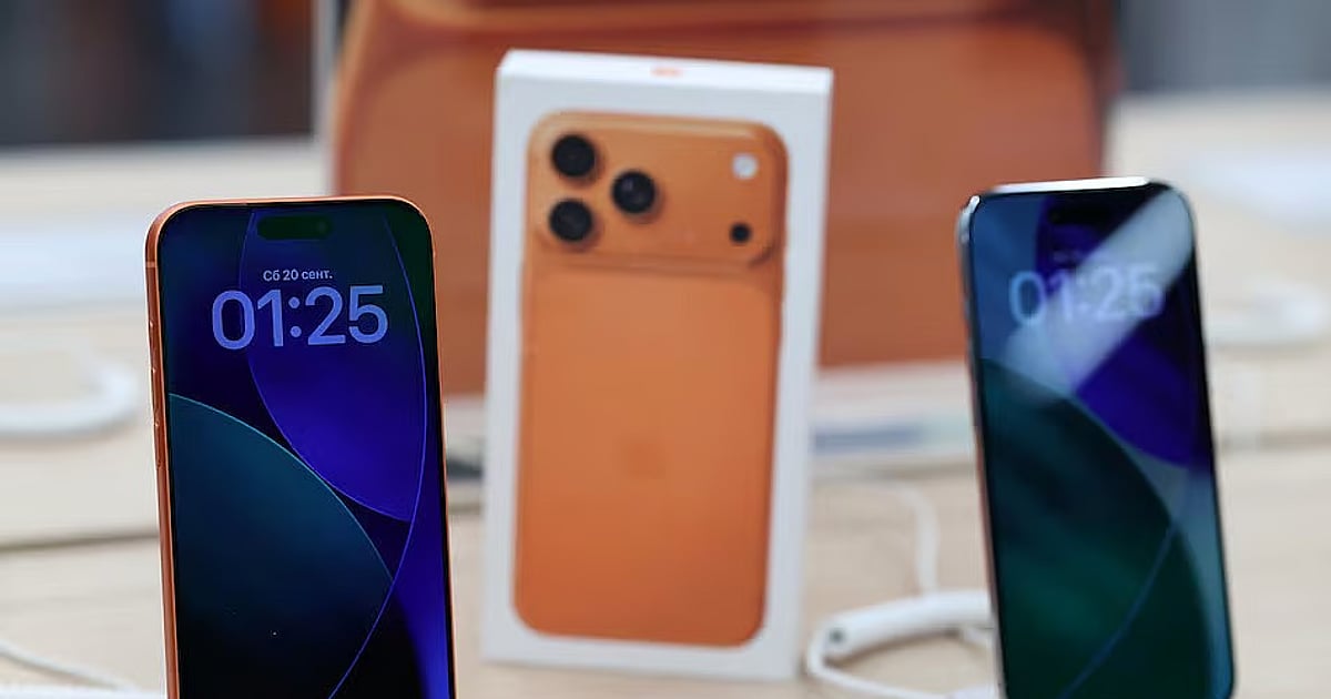 Bangladesh smartphone market expands with diverse models, competitive pricing