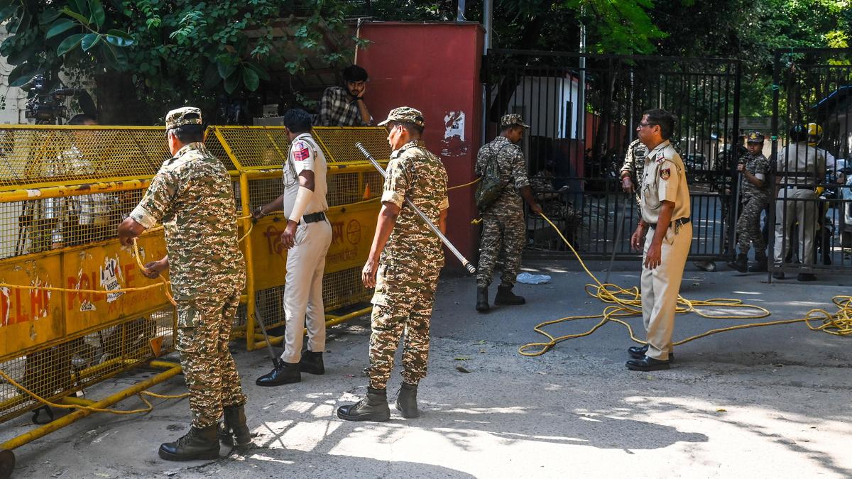 Delhi court extends judicial custody of CJP protest leaders by two days