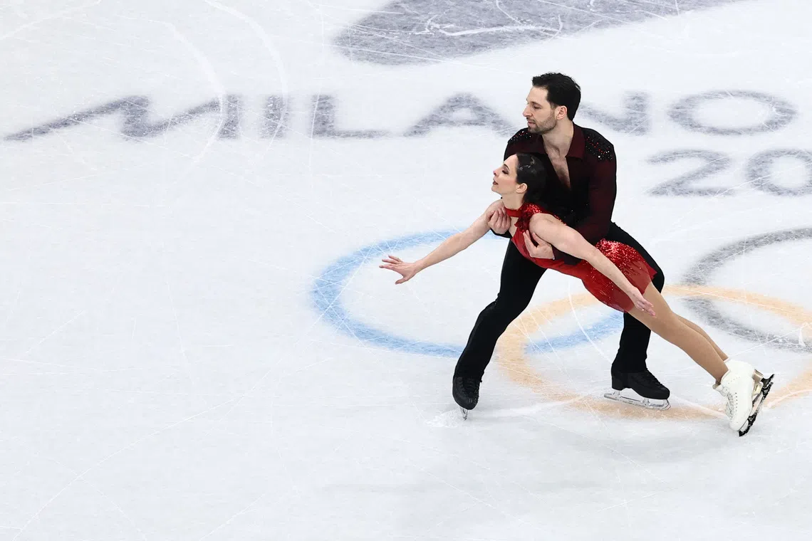 World champion pairs skater Stellato-Dudek forms new U.S. partnership