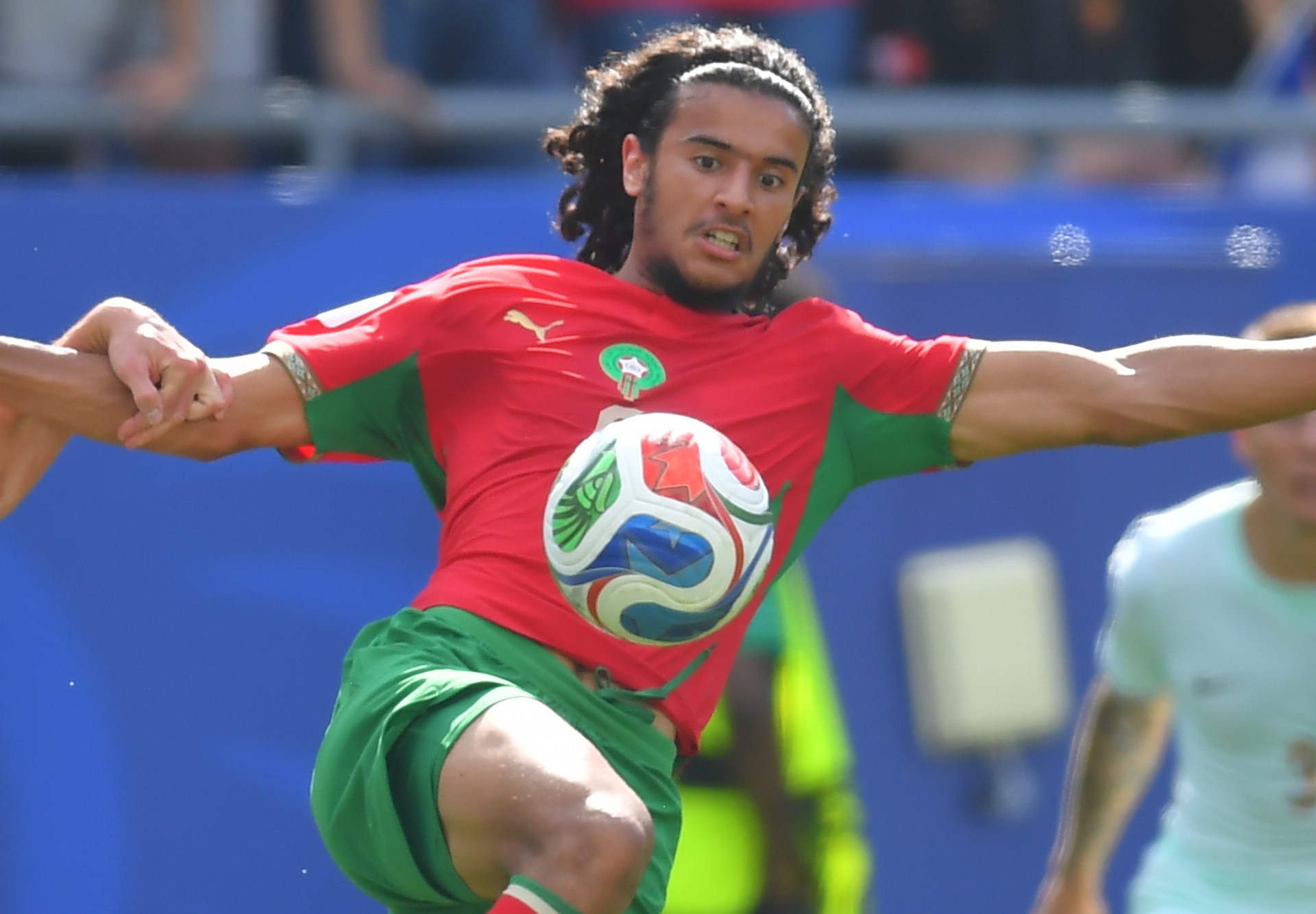 Manchester City secure teenage sensation Bouaddi from Lille