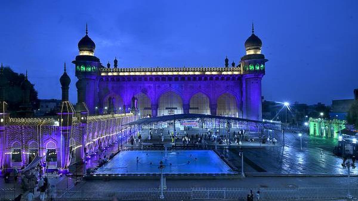 Hyderabad Police Chief Extends Milad-un-Nabi Greetings to Community