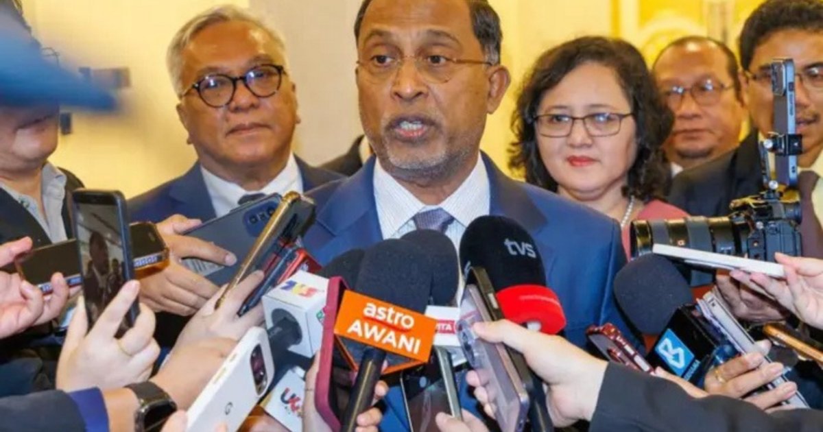 Malaysia alerts students in France to avoid unrest areas