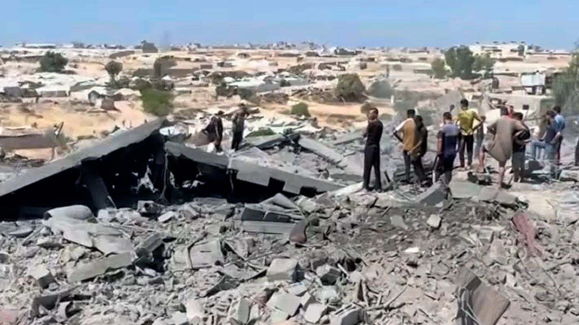 Israeli airstrikes destroy homes, displace civilians across Gaza