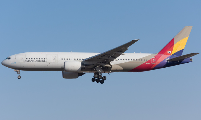 Woman sues Asiana Airlines for $100M over Vietnam visa denial
