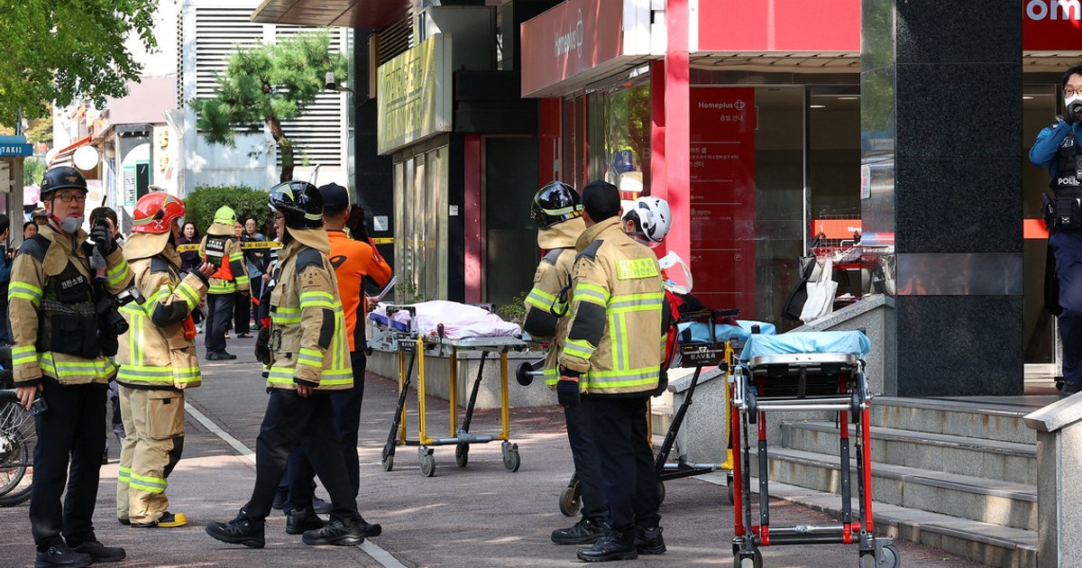 Eight injured in stabbing attack at Incheon supermarket