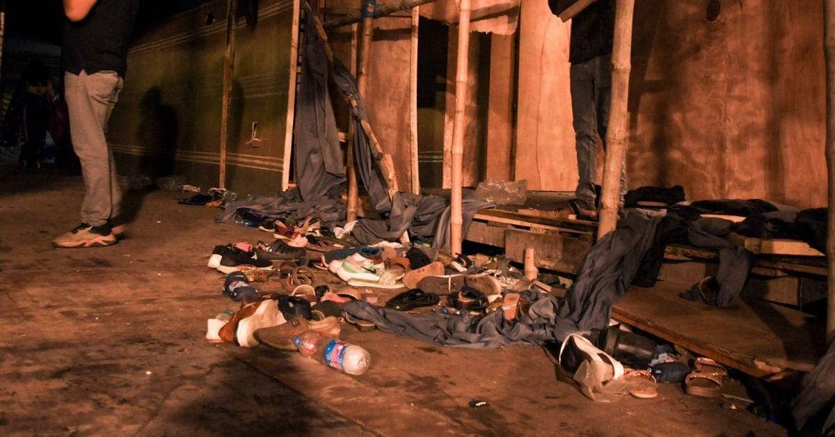 Inadequate crowd control, false alert blamed for Kolkata pandal stampede