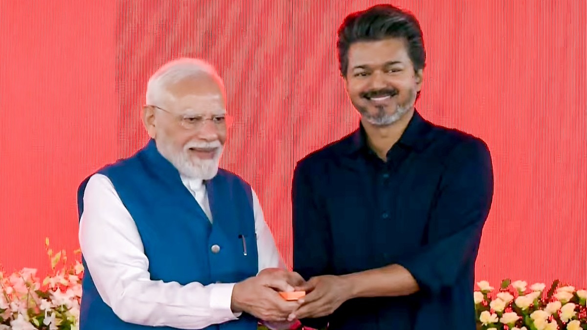 चेन्नई में PM के सामने CM विजय की 5110 करोड़ की मांग