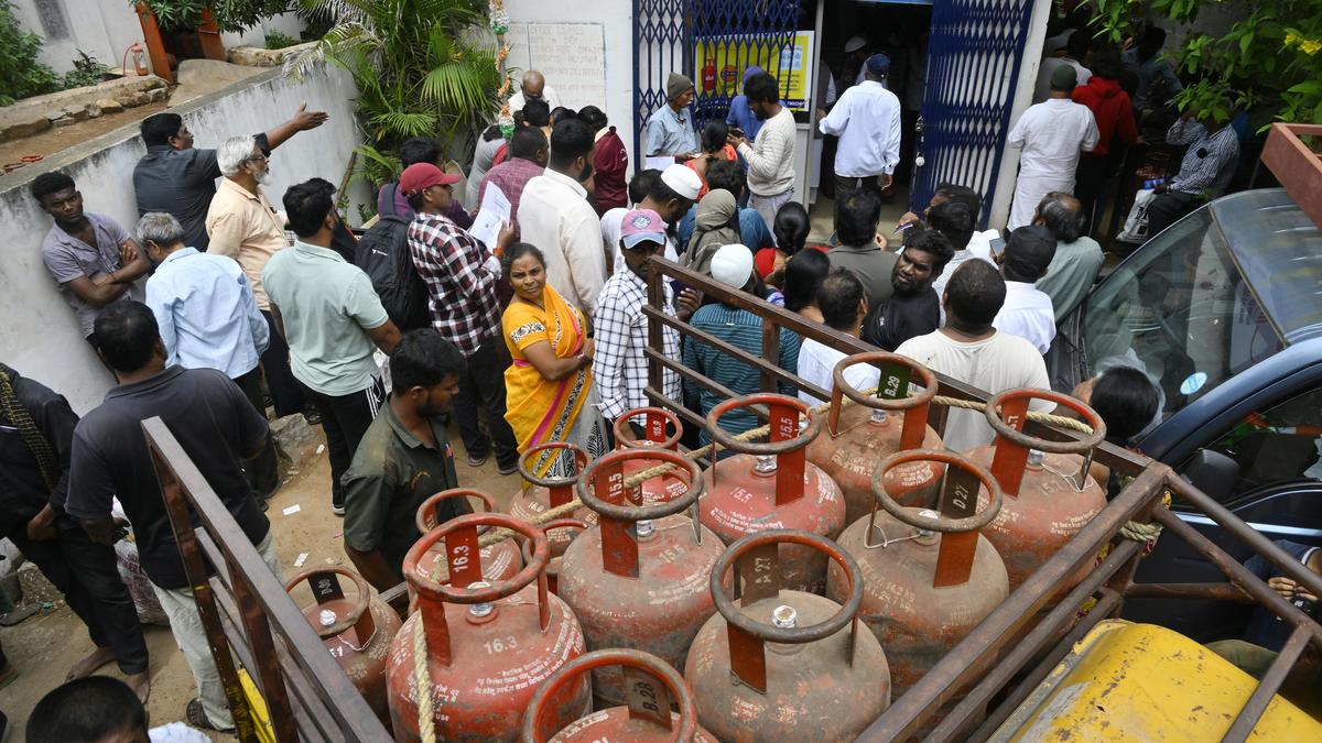 LPG customers rush to complete eKYC verification ahead of August 23 deadline