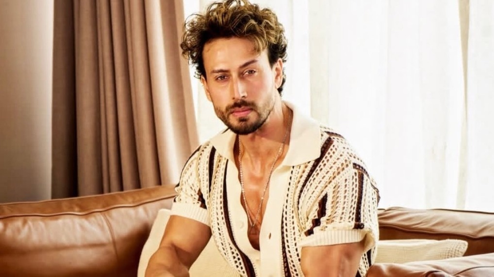 Gunfire Targets Bollywood Actor Tiger Shroff's Vehicle in Mumbai