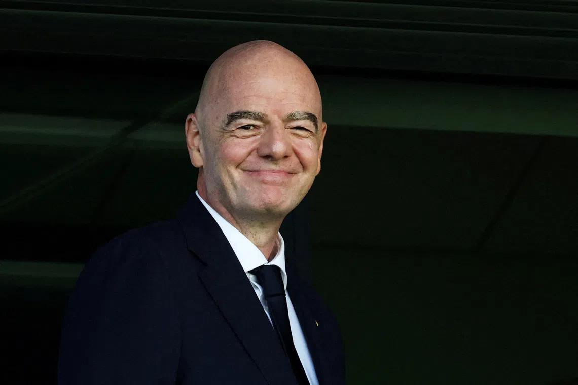 De Laurentiis blasts FIFA chief Infantino over World Cup expansion