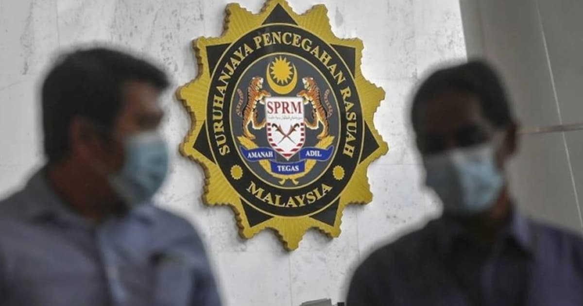 Senior Medical Official Arrested Over RM1.5 Million Knee Implant Supply Deal