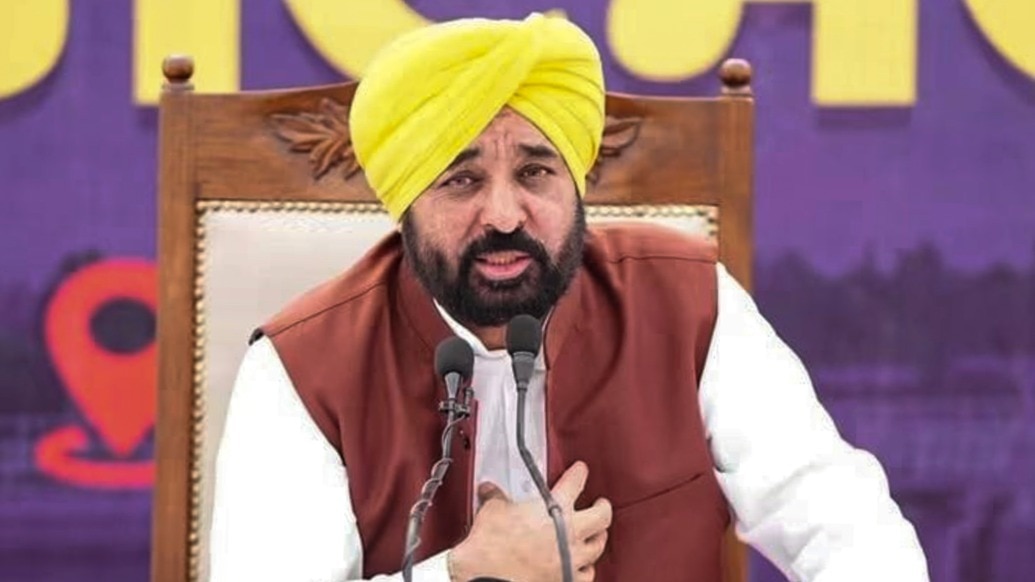 Punjab CM detained for three hours at Delhi airport returning from France